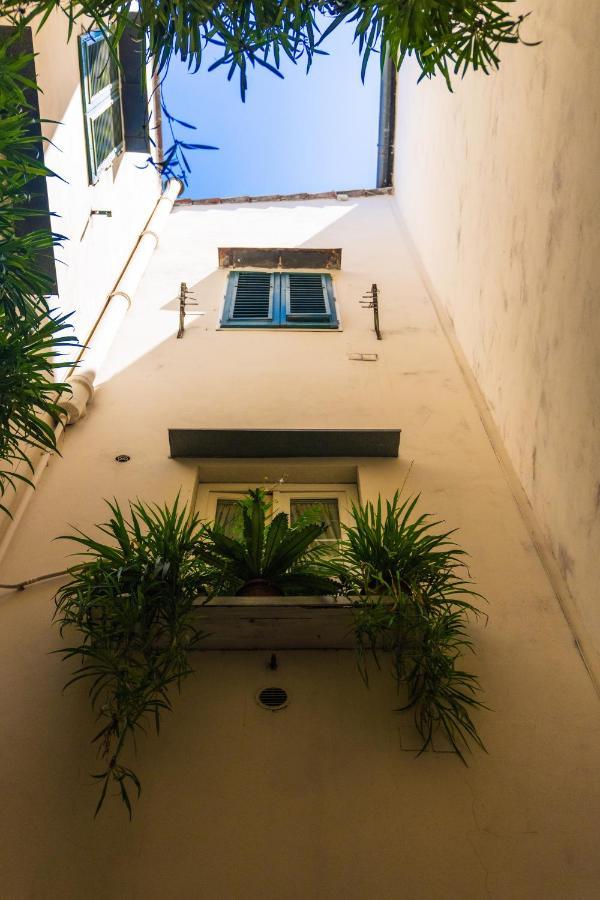 Santa Reparata Apt - Dolcevita Holiday Apartment Florenz